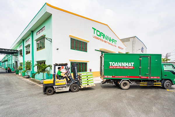 Dịch vụ cho thuê kho bãi - Toàn Nhất Logistics - Công Ty CP Toàn Nhất Logistics